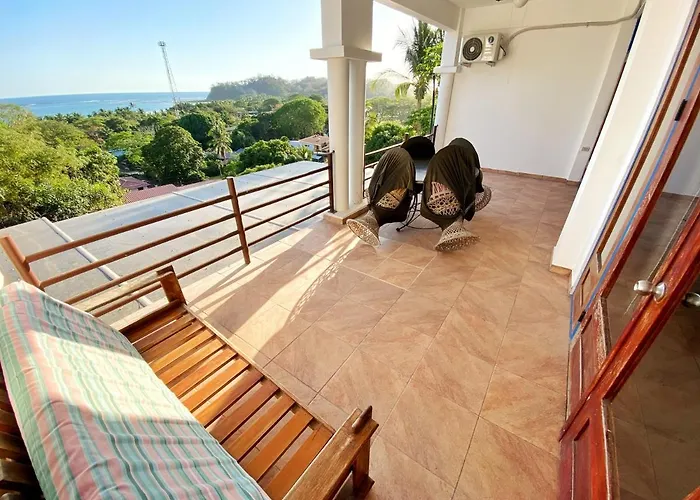 Aparthotel Heights Sámara