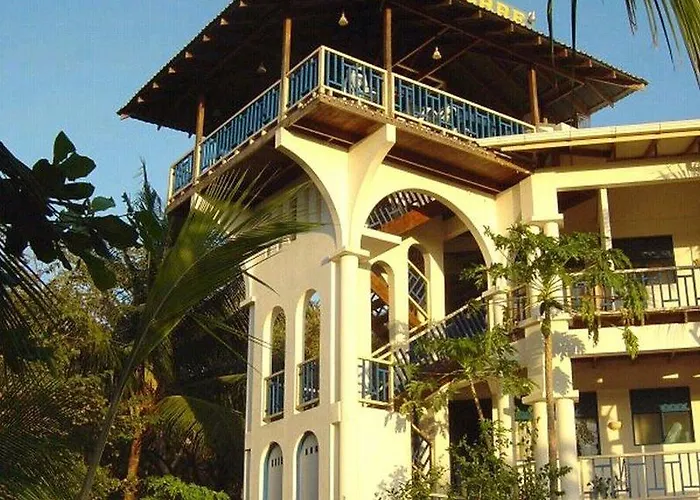 Heights Aparthotel