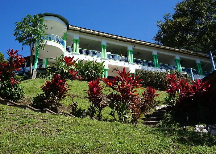 Heights Aparthotel